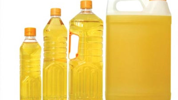 «التموين» تتعاقد على استيراد 90 ألف طن زيت