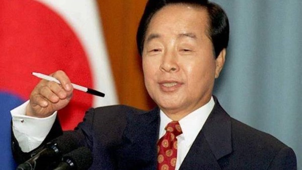 الآلاف يحتشدون في سول من أجل الوداع الأخير للرئيس الكوري