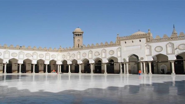 وفد الإفتاء والكنيسة الأردني يشيد بتصدي الأزهر للتطرف والطائفية