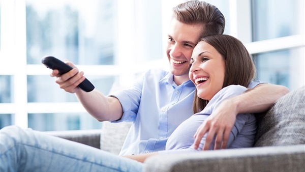  6 علامات تؤكد أنك وجدت شريك حياتك وتوأم روحك.. الشعور بالآمان والثقة  والاستماع الجيد 