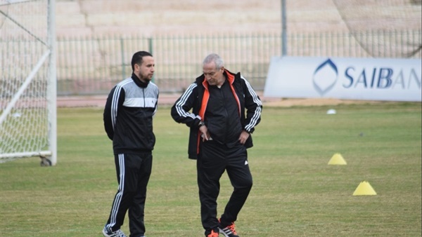 فيريرا يطلب ثنائى الزمالك فى السد القطري