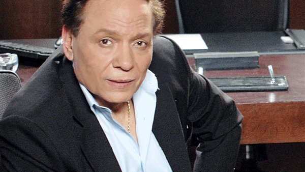عادل إمام يعود للسينما بفيلم من انتاج محمد مراد