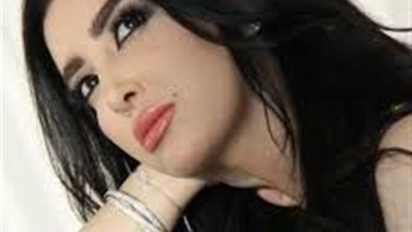 «ميساء مغربي» تحتفل بيوم الشهيد الإماراتي
