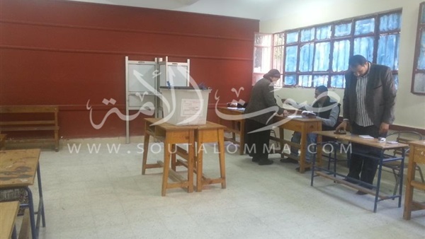 بالصور.. لجان دائرة عابدين تنتظر الناخبين