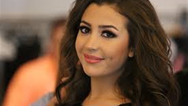 «جنات» تستعد لفيلمها الأول