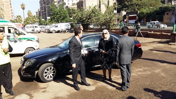 بالصور.. «أبو غزالة» تتفقد سير العملية الانتخابية بشبرا