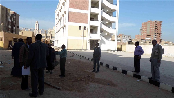 محافظ المنيا يوافق على صرف 20.5 مليون جنيه مستحقات للمقاولين