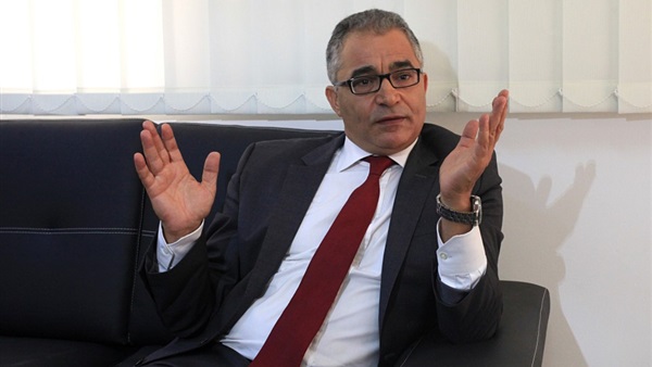 إستقالة أمين عام حزب «نداء تونس» علي خلفية أزمة الحزب السياسية