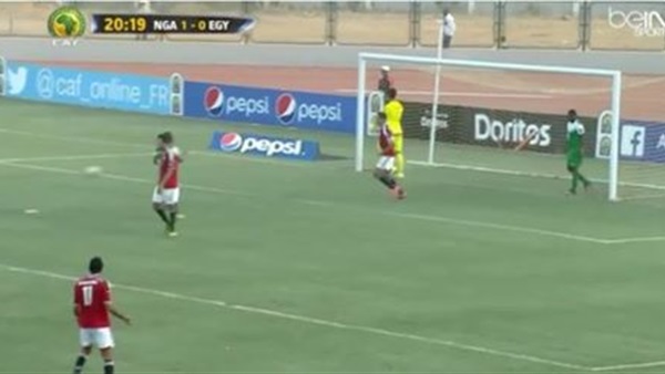 نيجيريا تتقدم امام مصر بالهدف الثاني 