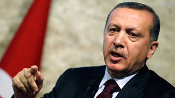أردوغان ينتقد مزاعم روسيا حول شراء تركيا النفط من "داعش"