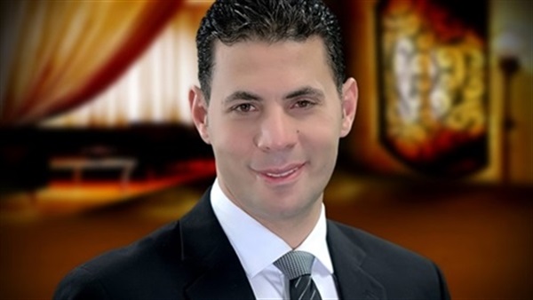حساسين: «غير راض عن أداء الحكومة الحالي