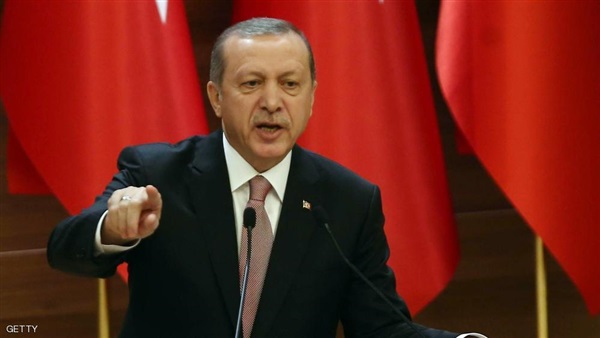 «إهانة أردوغان» تسجن 98 تركيا بـ10 أشهر