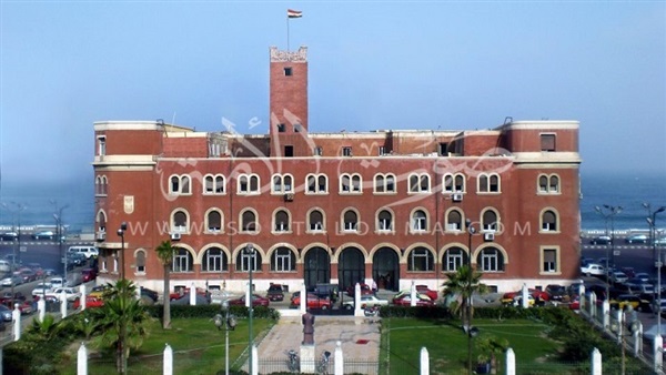 جامعة الإسكندرية تبحث مع السفير الهولندي بالقاهرة تجهيز 3 مستشفيات