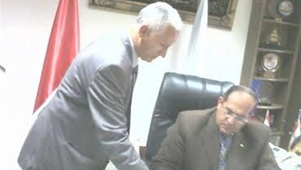 بالأسماء.. محافظ سوهاج يعتمد نتيجة مسابقة الأطباء البيطريين