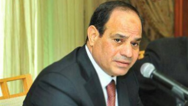 السيسي يسأل عن كارت الفلاح ومشروع الحيازة الزراعية