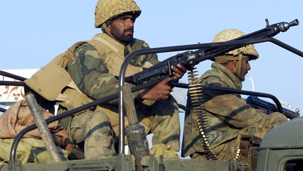 الجيش الباكستاني ينجح في إطلاق صاروخ قادر على حمل رؤوس نووية