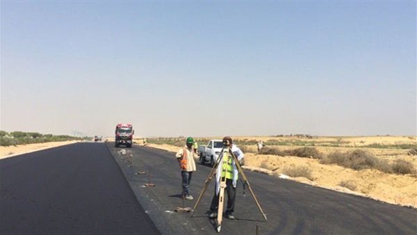 «النقل»: الانتهاء من طريق وادي النطرون- العلمين يناير المقبل