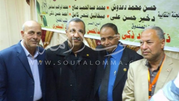 بالصور .. 50 جنيهاً مكافأة للمعلم «المثالى» فى بني سويف