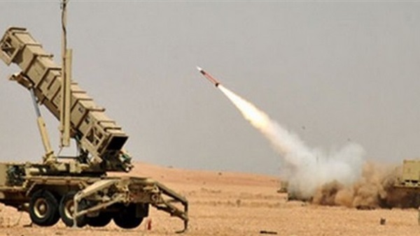 الدفاع الجوي السعودي يعترض صاروخا باليستيا من اثنين أطلقهم الحوثيون