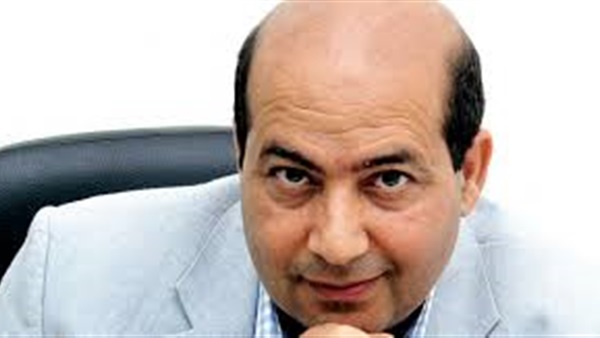 وفاة والدة الناقد الفني طارق الشناوي 