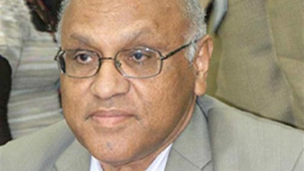 ورشة الزيتون تحتفل بحصول يوسف القعيد على جائزة "العويس"