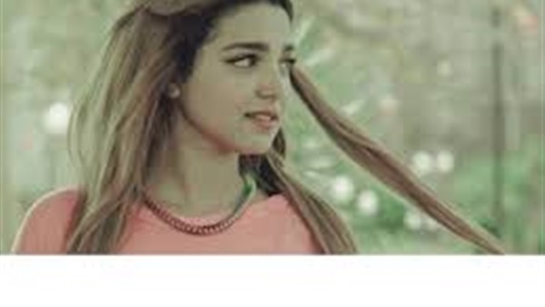 ياسمينا سامى تنتهى من مفاجأة الكريسماس وعيد الحب