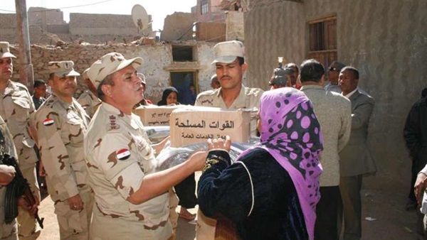 24 ألف كرتونه اهداء من القوات المسلحة للأسر الأكثر احتياجا بالوادي الجديد 