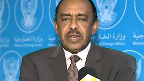 الخارجية السودانية: قمة بين السيسي والبشير لحل أزمة سد النهضة 
