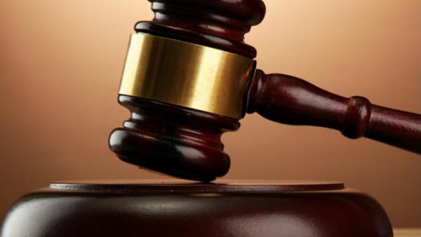 غدًا.. محاكمة مطرب يمنى بتهمة ممارسة الرذيلة بالهرم