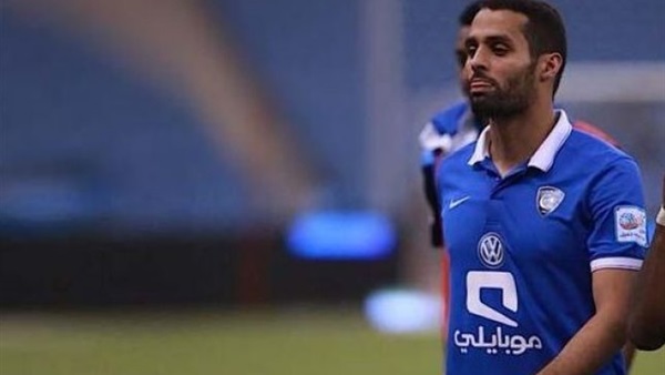 "القحطاني" يهنئ "الشهراني" بجائزة أفضل لاعب خليجي 2015