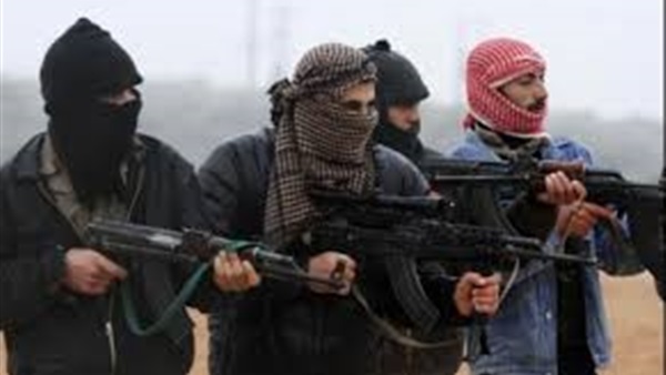  مسلحون يسلمون أنفسهم بعد إطلاقهم النار على الجيش اللبناني بالبقاع