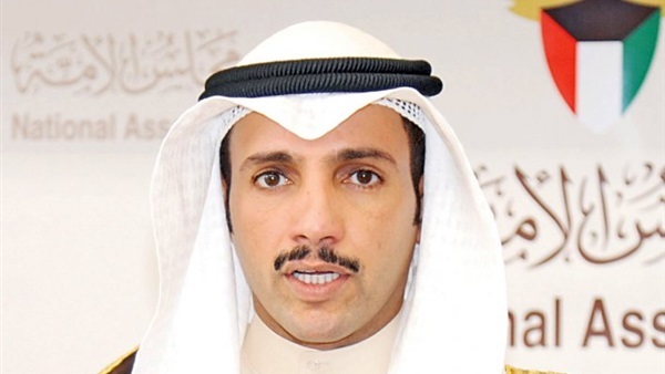 رئيس مجلس الأمة الكويتى يصل القاهرة