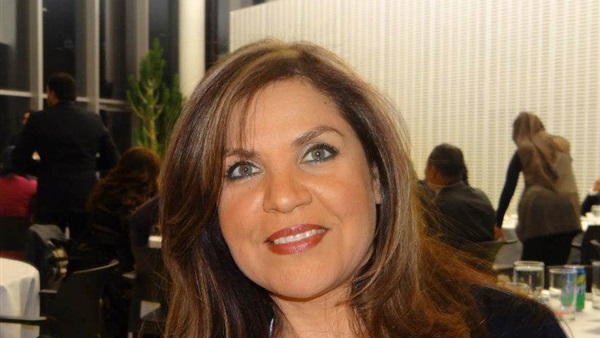 بالفيديو..«الجيش الإلكتروني» يكشف فضيحة جنسية لـ«آيات عرابى»