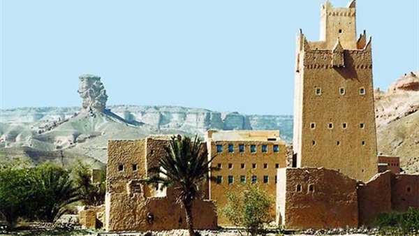 محافظة مأرب تستغيث من نفاد المخزون الدوائي