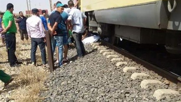مصرع طفلة تحت عجلات القطار بالشرقية