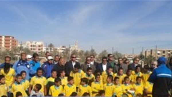 «وزير الرياضة» يتفقد الأعمال بالنادي الإسماعيلي
