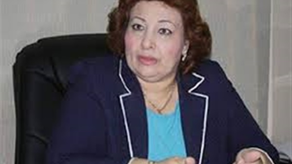 «عازر»: أويد تعديل الحكومة لفقرها من الاستراتيجيات 