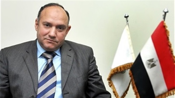 رئيس هيئة الاستثمار يضع حجر الأساس لفرع الخارجة بالوادي الجديد