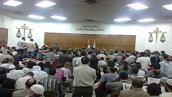 تأجيل دعوى إلزام ''الداخلية'' بالترخيص لسائقي التاكسي الأبيض لـ١٣مارس