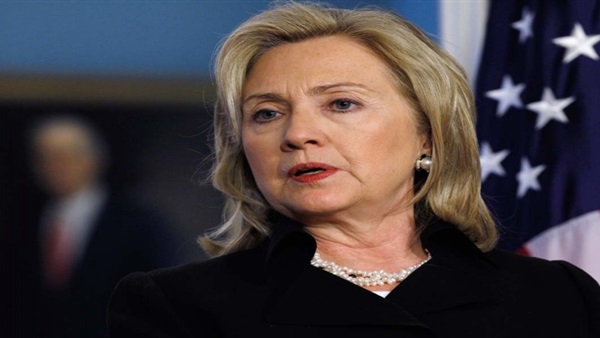 كلينتون: لم أحصل على معلومات سرية عن طريق البريد الإلكتروني