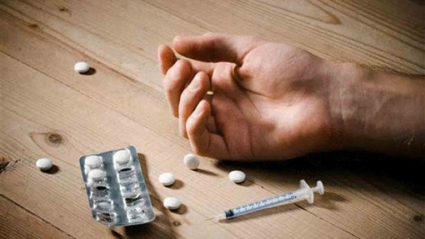 ضبط مديرون مركز لعلاج الإدمان توفى بها شخص بالهرم