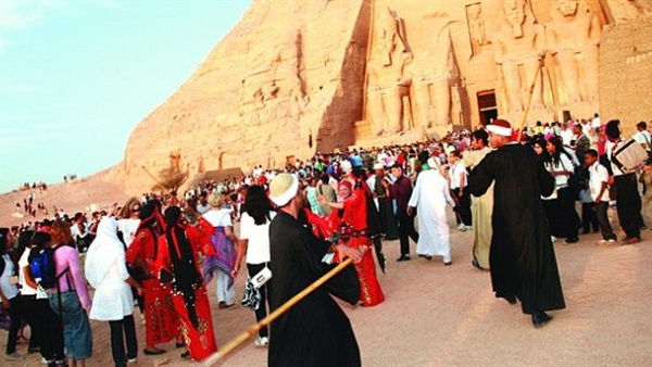 "الأقصر للفنون الشعبية" تتوجه لإريتريا للمشاركة في احتفالات العام الجديد