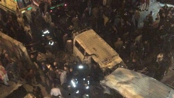عطل فنى يؤخر عملية رفع المقطورة المتسببة فى حادث المنيب