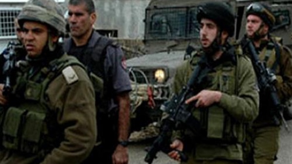 قوات الإحتلال تواصل حصارها لقرية «النبي صالح» بالضفة