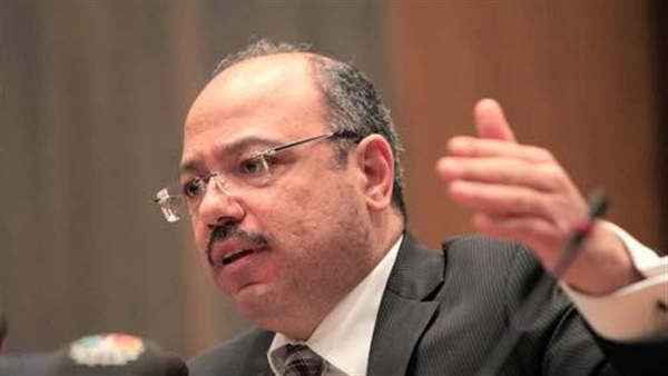«قدري»: إعفاء كافة العمليات المصرفية من ضريبة القيمة المضافة