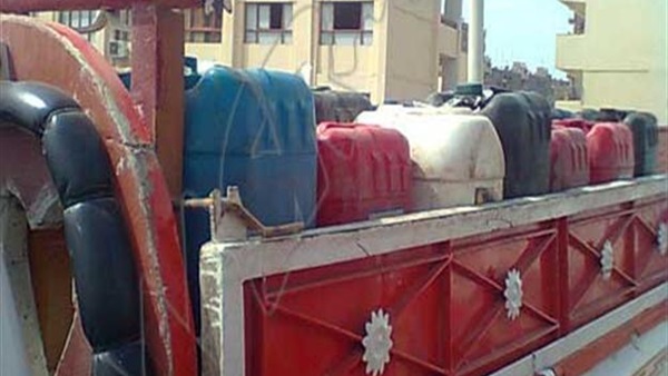 ضبط 1600 لتر سولا قبل بيعها بالسوق السوداء فى المنيا 