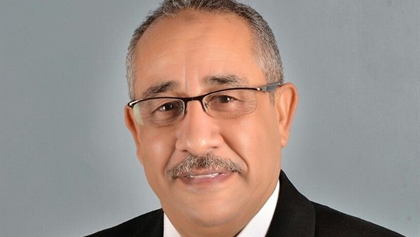 نائب يطالب بالتصويت الإلكتروني على القوانين