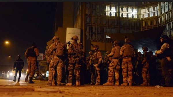 بوركينافاسو تبدأ الحداد على 29 ضحية سقطوا خلال الحصار الإرهابى لفندق  