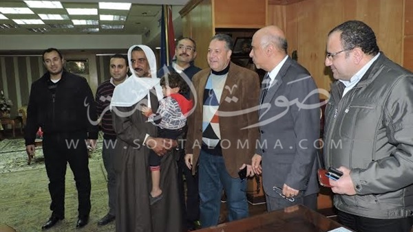 بالصور.. أمن البحيرة ينجح في إعادة طفل بعد اختطافه 