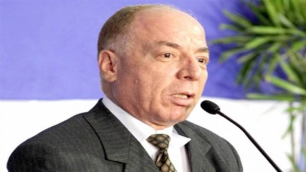 النمنم يصل الأقصر لاستقبال وزير الثقافة الصيني